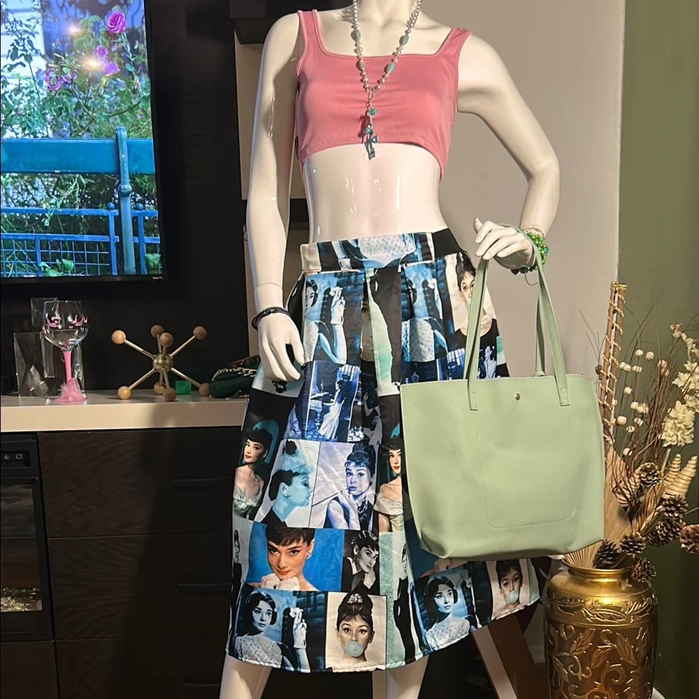 Stylish Blue and Black Women's Skirt - Picture 7 of 11